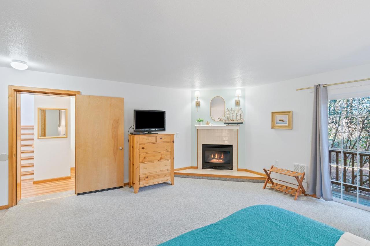 Cannon Beach Vibes, Steps To The Beach,Wifi,3 Full Bedroom En Suites With 3 Fireplaces,Near Downtown Exterior foto